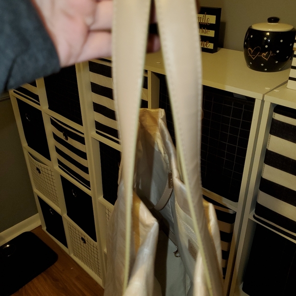 Chanel Travel Tote beige - Picture 6 of 14